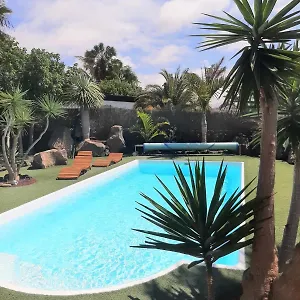 https://casa-brujas-lajares.hotelsfuerteventura.org