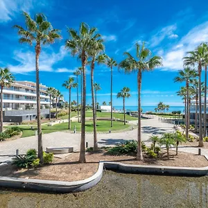https://the-edge-apartment.es-andalucia.com